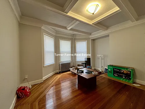 114-116 Thornton St Photo 1