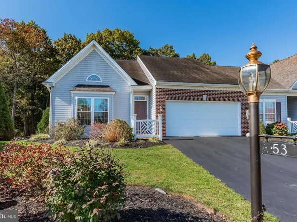53 Tuscany Ct, Camp Hill, PA 17011