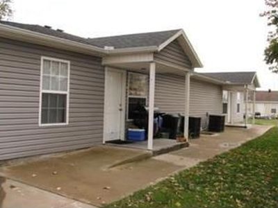 201 W Thurman St, Prairie Grove, AR, 72753