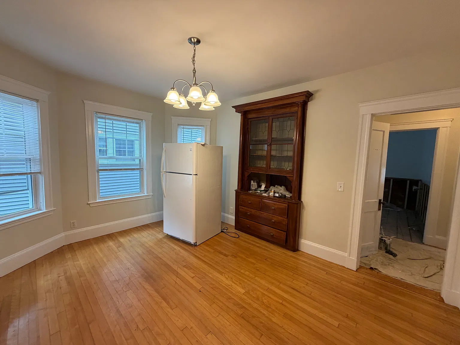 2 bed, 1200 sqft, $3,500 — Photo 2