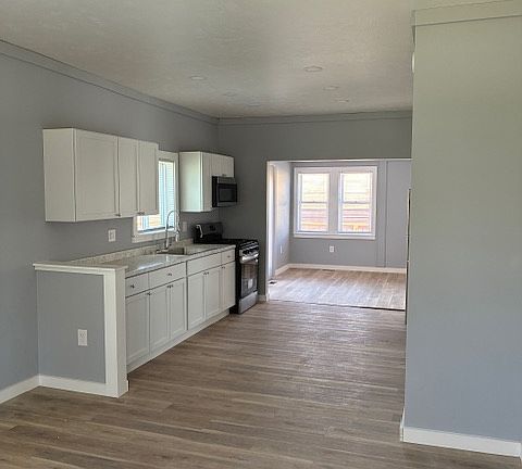 2nd image of 54420 29th St