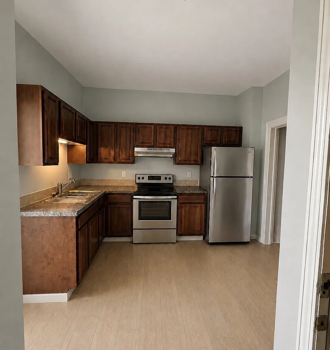 2 bed, 1200 sqft, $1,300 — Photo 3