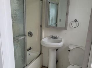 6051 56th St, Maspeth, NY 11378