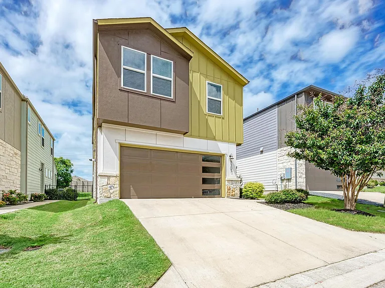 7203 Travertine Spring Dr — Photo 9