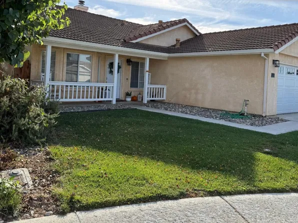 2171 Spruce Dr, Hollister, CA 95023