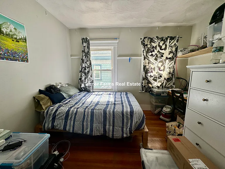 35 Cameron Ave #2R — Photo 9
