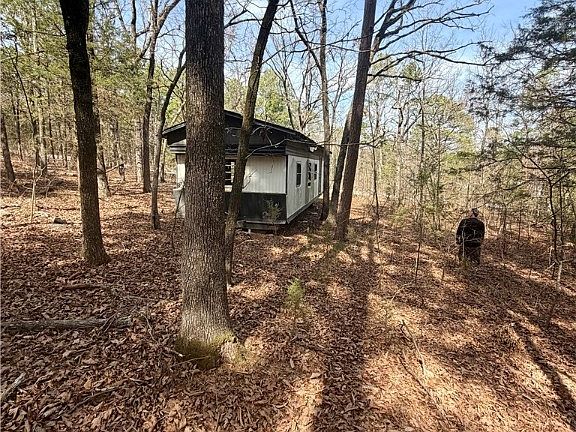 5th image of 9609 Fox Pit Rd