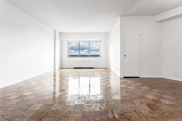 Rented by Olnick Organization | media 2