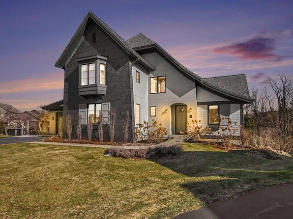 2062 Balsam Waters Ct NE, Grand Rapids, MI 49525