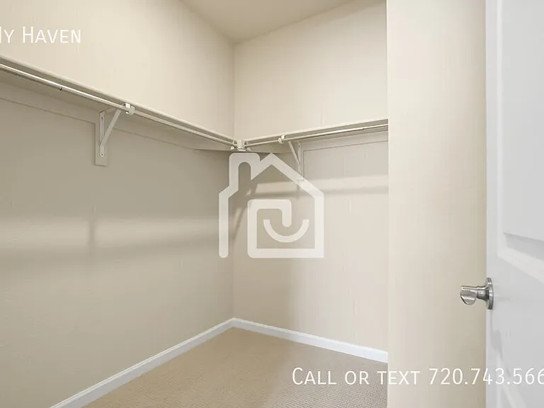 1320 Hoyt St #6 — Photo 19