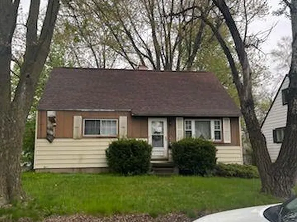 553 Kansas Ave, Ypsilanti, MI 48198
