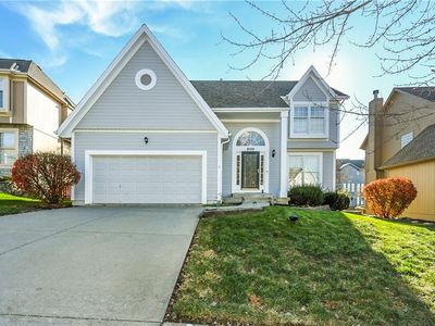 8105 W 144th Ter, Overland Park, KS, 66223