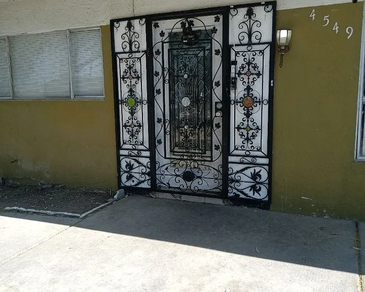 4549 Oakdale Ave — Photo 25