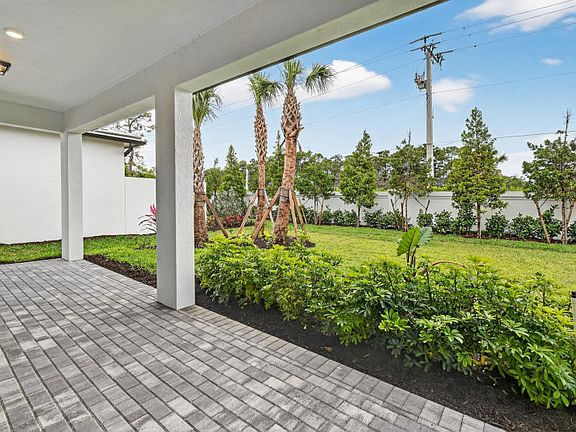 Covered Lanai Homesite 06800