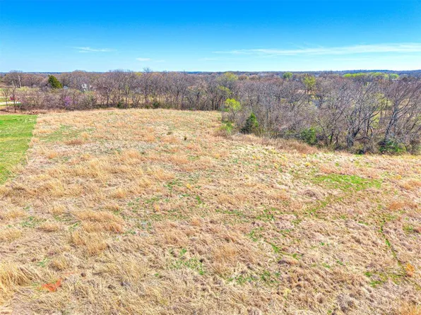 4 S 3440th Rd, Meeker, OK 74855