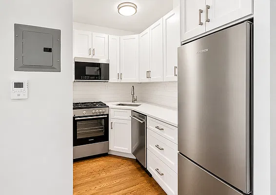 Kitchen, photo 1