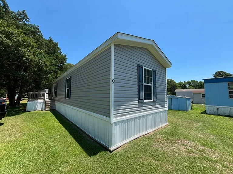 226 Old Airport Rd — Photo 26
