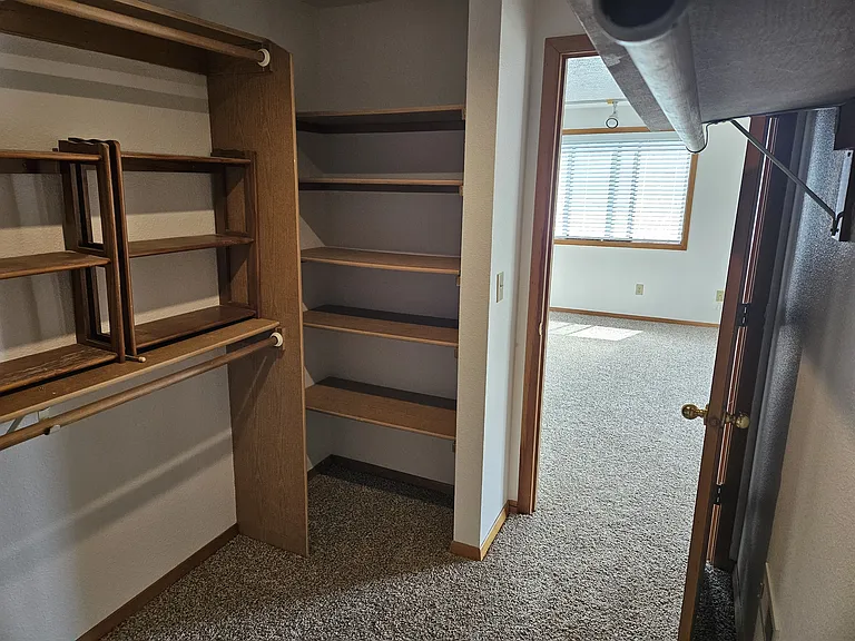 walk in closet