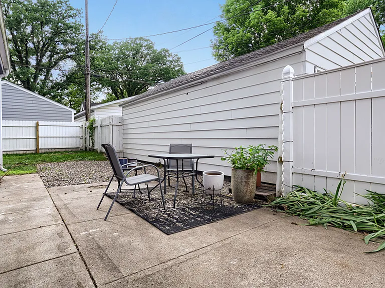 7344 Aldrich Ave S — Photo 21