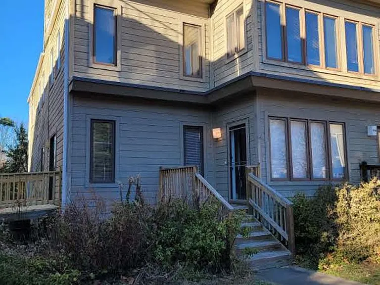 2734 Manoomin Pl — Photo 1