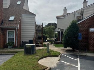 5093 Gatehouse Way, Virginia Beach, VA 23455