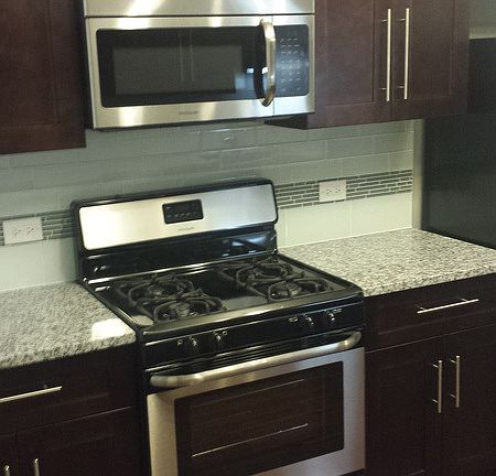 4th image of 1209 N Catalpa Ave #3