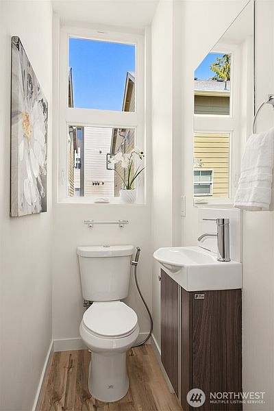 5th image of 1404 N 95th Street