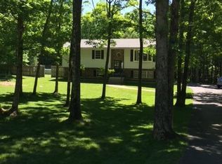 362 Upper Ridge Dr, Effort, PA 18330