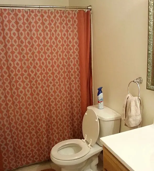 3 bed, 1.5 bath, 1500 sqft, $2,100 — Photo 2