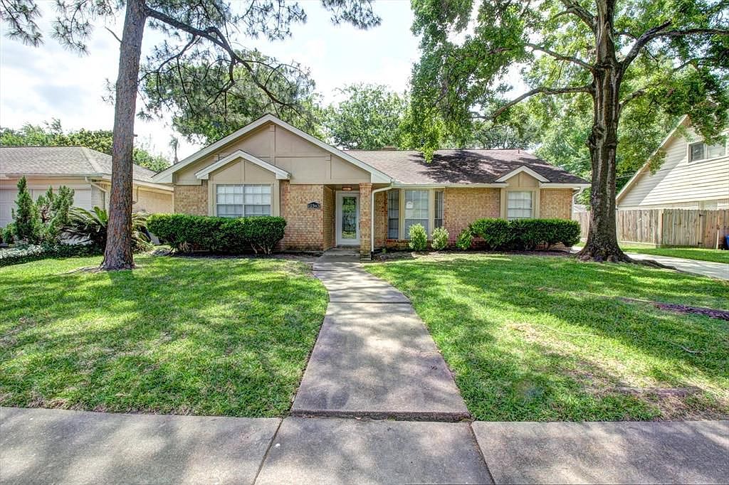 12343 Whittington Dr, Houston, TX 77077 Zillow