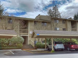 20050 Vikings Crest Loop NE #102, Poulsbo, WA 98370