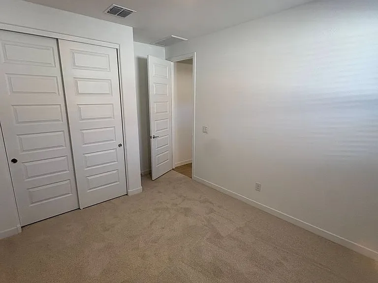 19214 W Marissa Dr — Photo 10