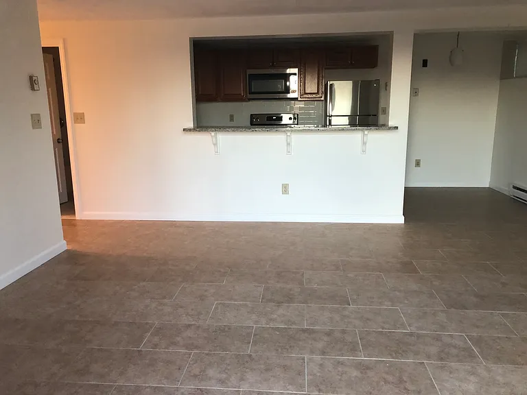 23B Columbia Ave #B — Photo 4