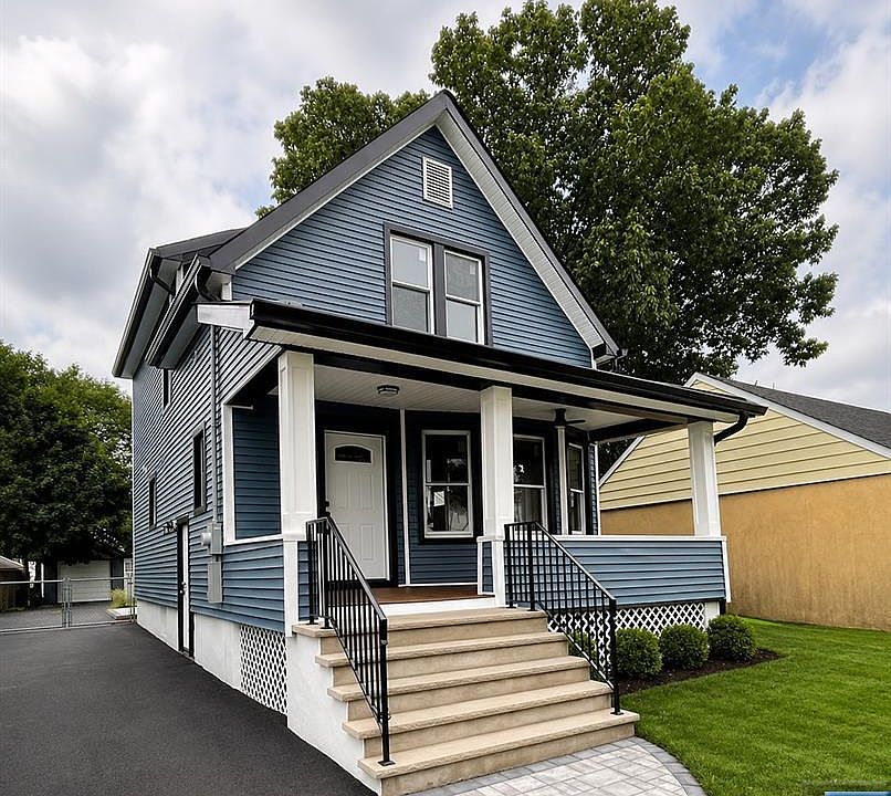 1st image of 340 Watson Avenue