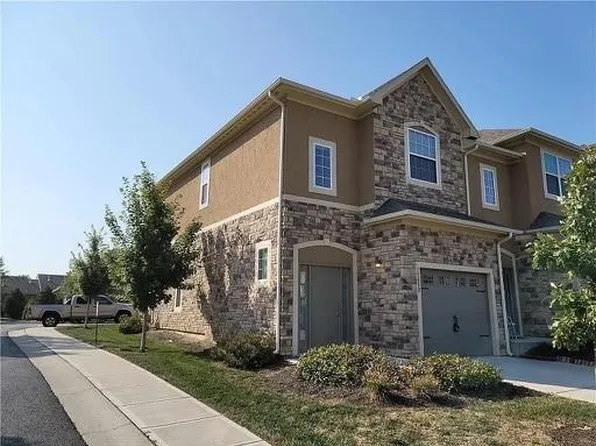 15880 Shawnee Dr, Overland Park, KS 66223