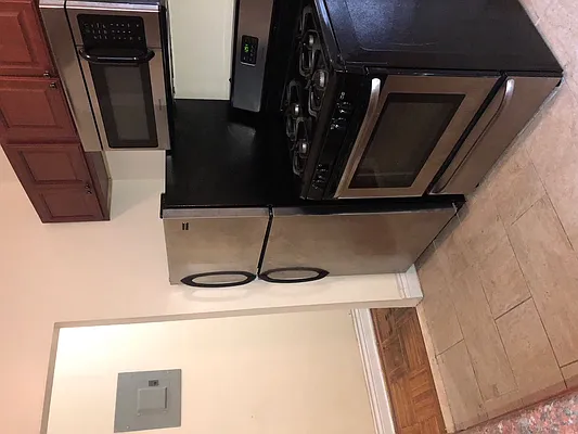 Rented by Sharpstone Realty LLC | media 4