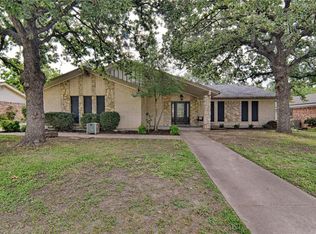 1720 Cynthia Ln, Hurst, TX 76054