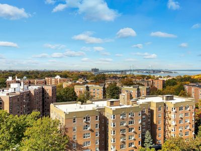 2 Bay Club Dr APT 12W, Flushing, NY, 11360