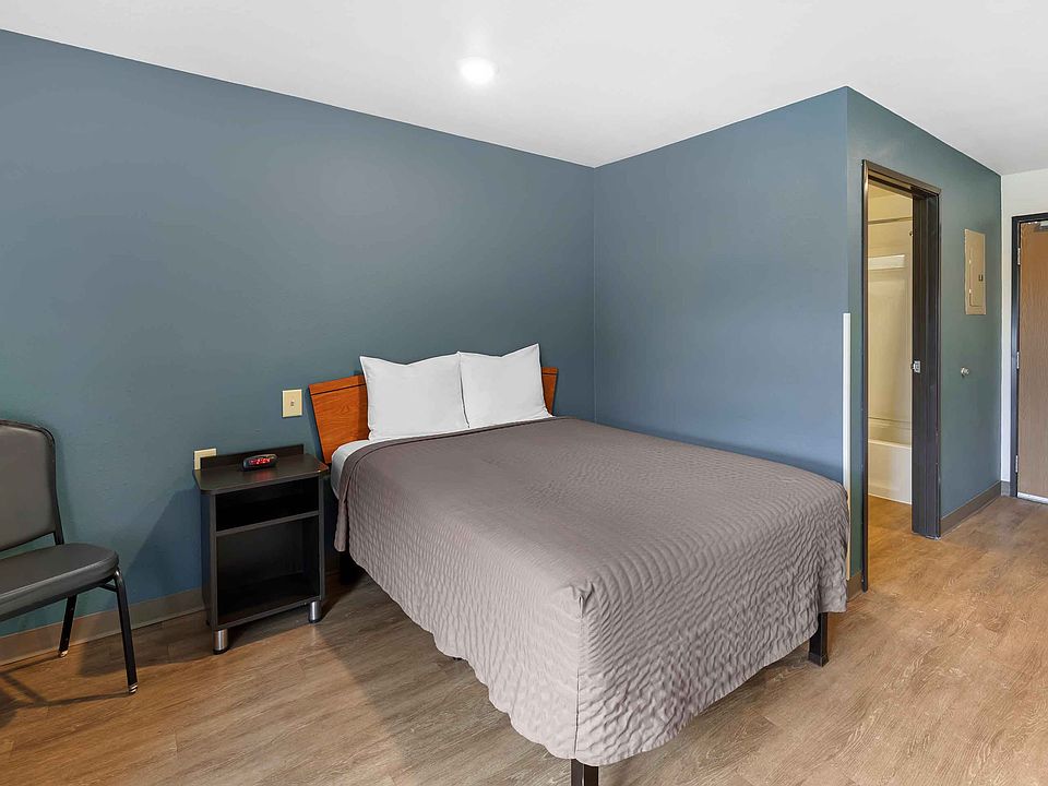 Studio Suite - 1 Full Bed
