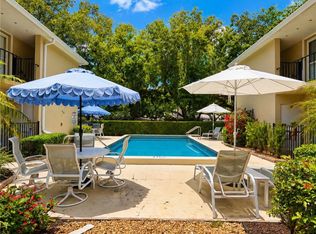 800 Coquina Ln APT 103, Vero Beach, FL 32963