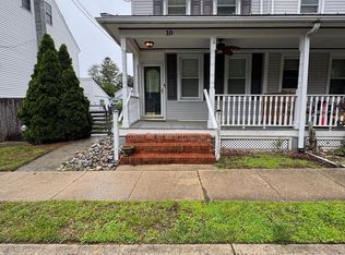10 Chestnut St, Lumberton, NJ 08048