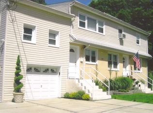 484 Carlls Path, Deer Park, NY 11729