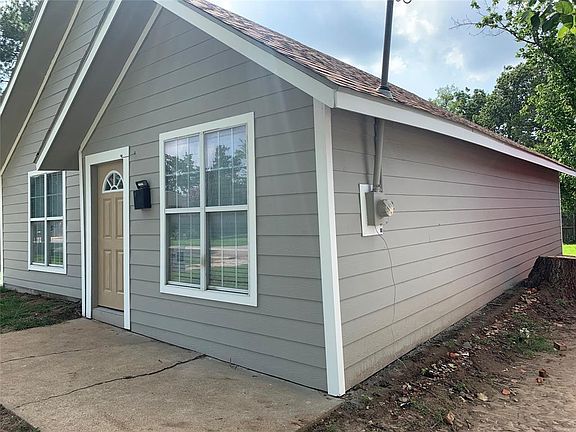 4th image of 406 Presnall Dr