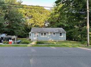 28 Martin Rd, Reading, MA 01867