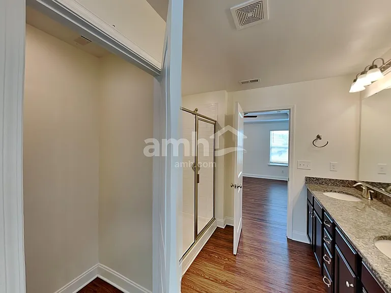164 Twin River Dr — Photo 13