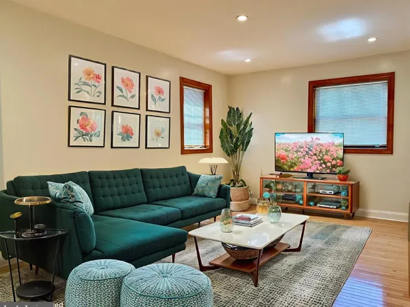 2201 15th St NW #101, Washington, DC 20009