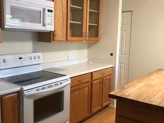3rd image of 9128 E Sun Lakes Blvd S