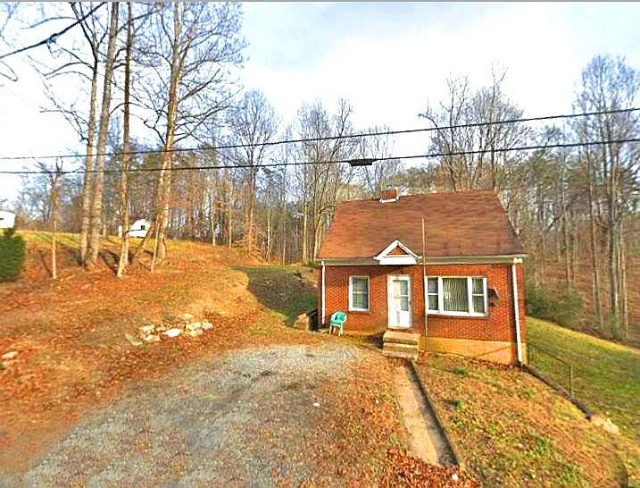 2nd image of 170 Lacky Hill Rd