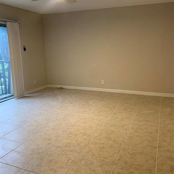 2161 Orange Grove Dr #D-9 — Photo 11