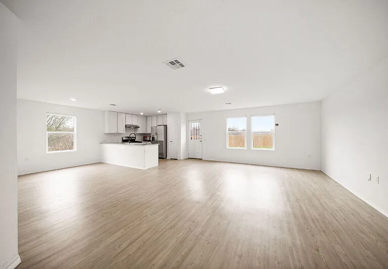 5703 Dewberry Run — Photo 7